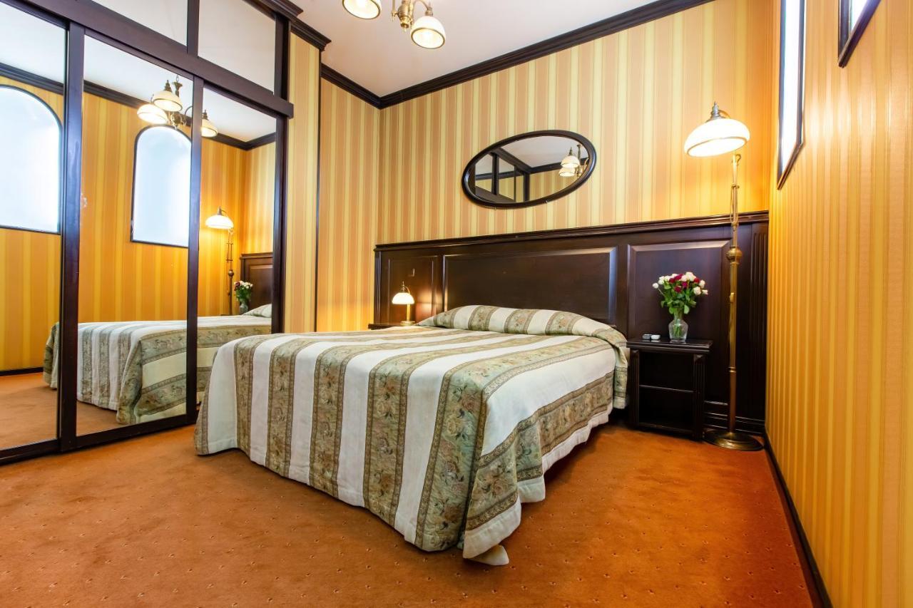 Apartments On Zhilyanskaya Street 59 Kiev Luaran gambar